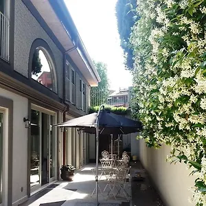  Alojamento de Acomodação e Pequeno-almoço Corte Merighi Charming